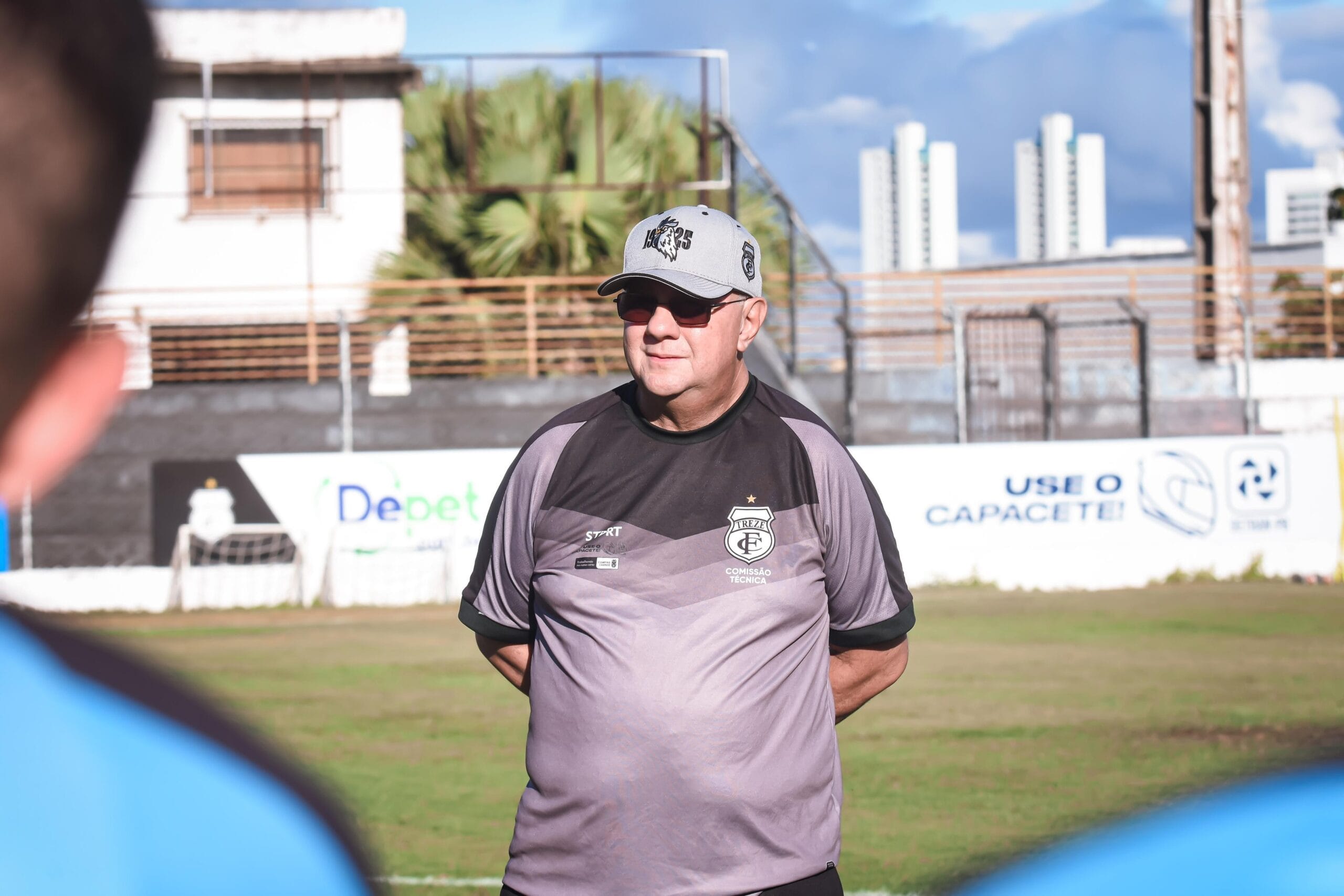 Marcelo Vilar afirma que pretende poupar Dione nos próximos jogos do Treze na Série D 2025 4 marcelo vilar tecnico do treze scaled