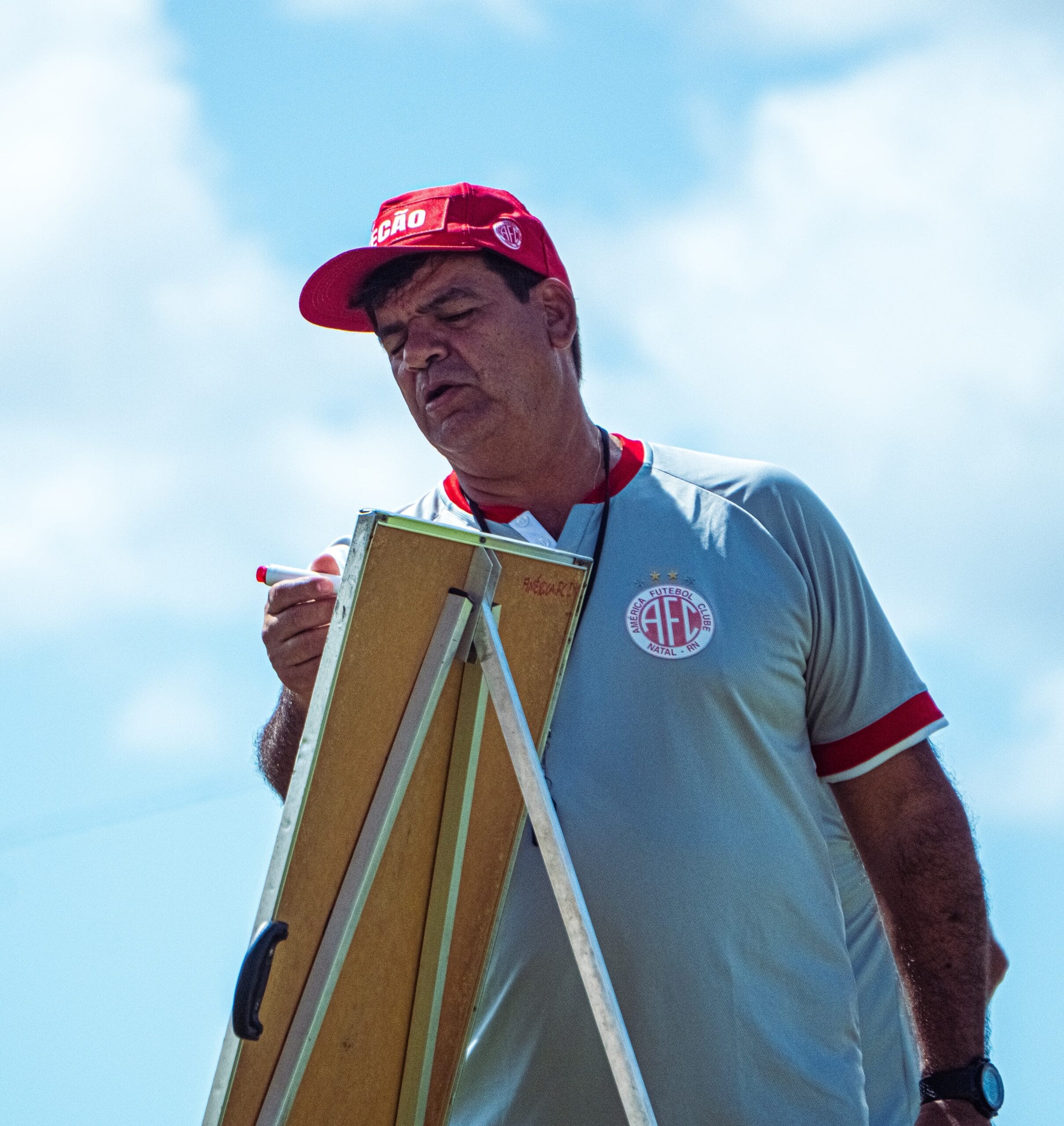 Técnico espera América-RN "poderoso" diante do Ferroviário 7 moacir 31 scaled